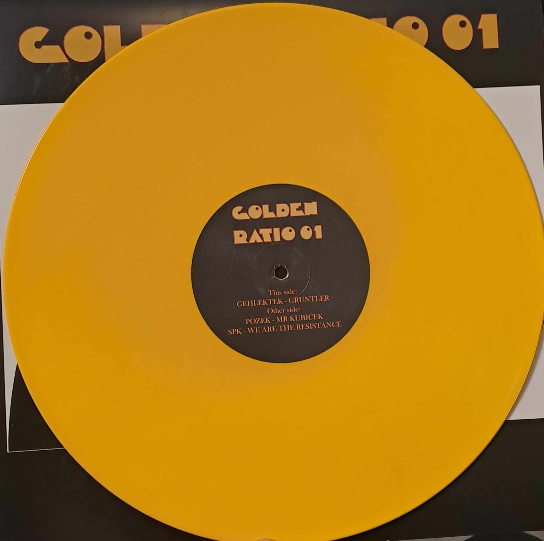 Golden Ratio 01 (jaune) - vinyle acid